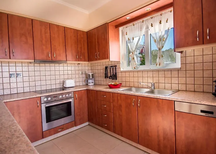 Eleftheria, - Spacious Luxury With Pool And Stunning Views * Lakíthra