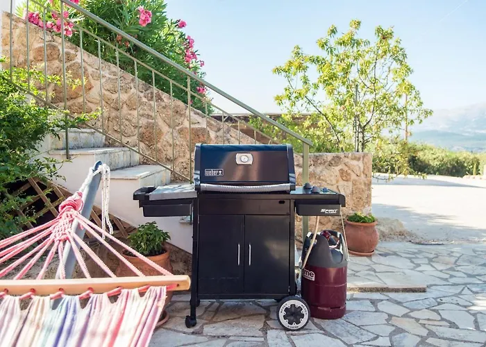 Eleftheria, - Spacious Luxury With Pool And Stunning Views 빌라