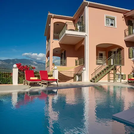 Eleftheria, - Spacious Luxury With Pool And Stunning Views Λακήθρα